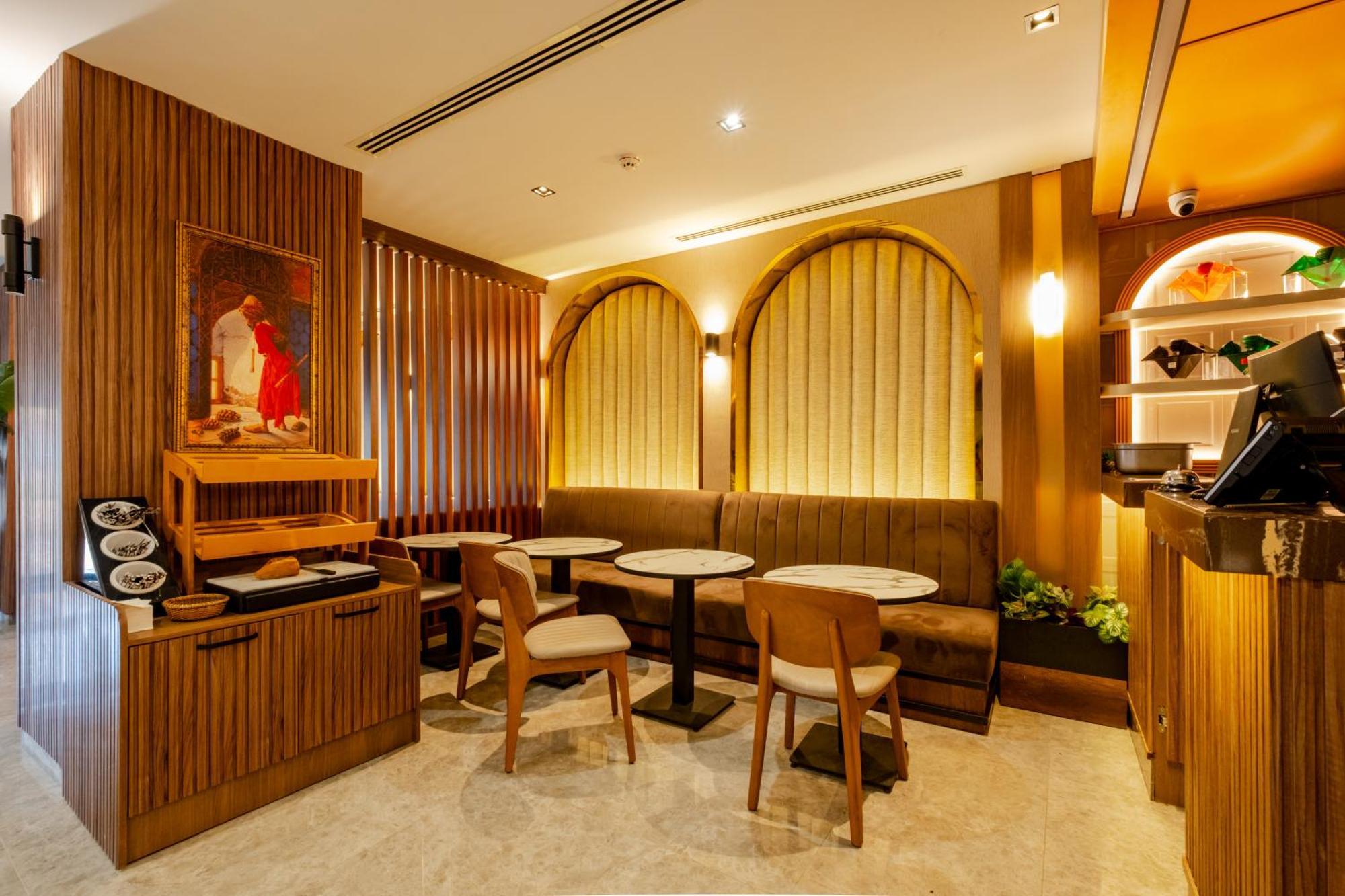 Frt Airlines Hotel - Istanbul Airport Arnavutkoy Bagian luar foto