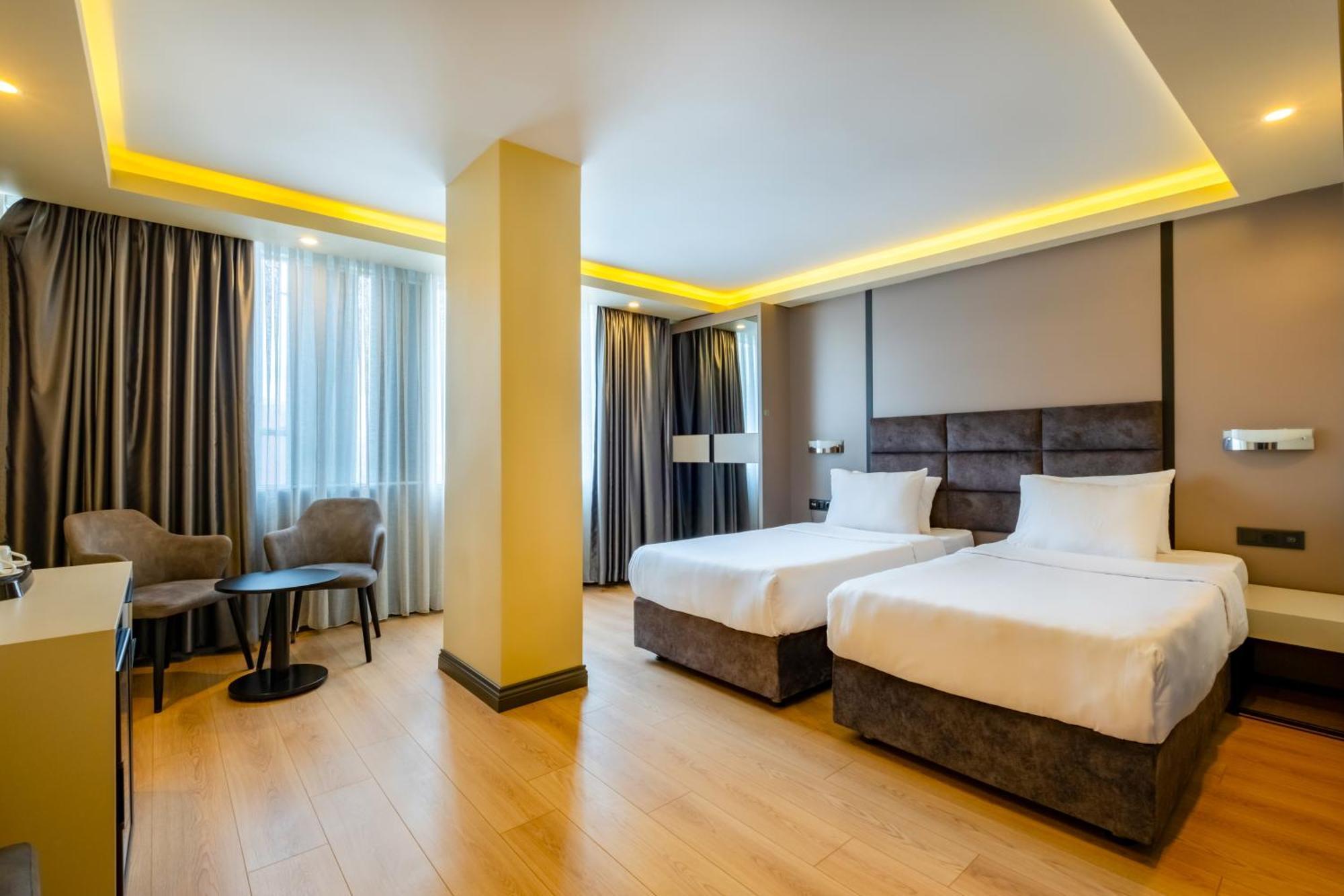 Frt Airlines Hotel - Istanbul Airport Arnavutkoy Bagian luar foto
